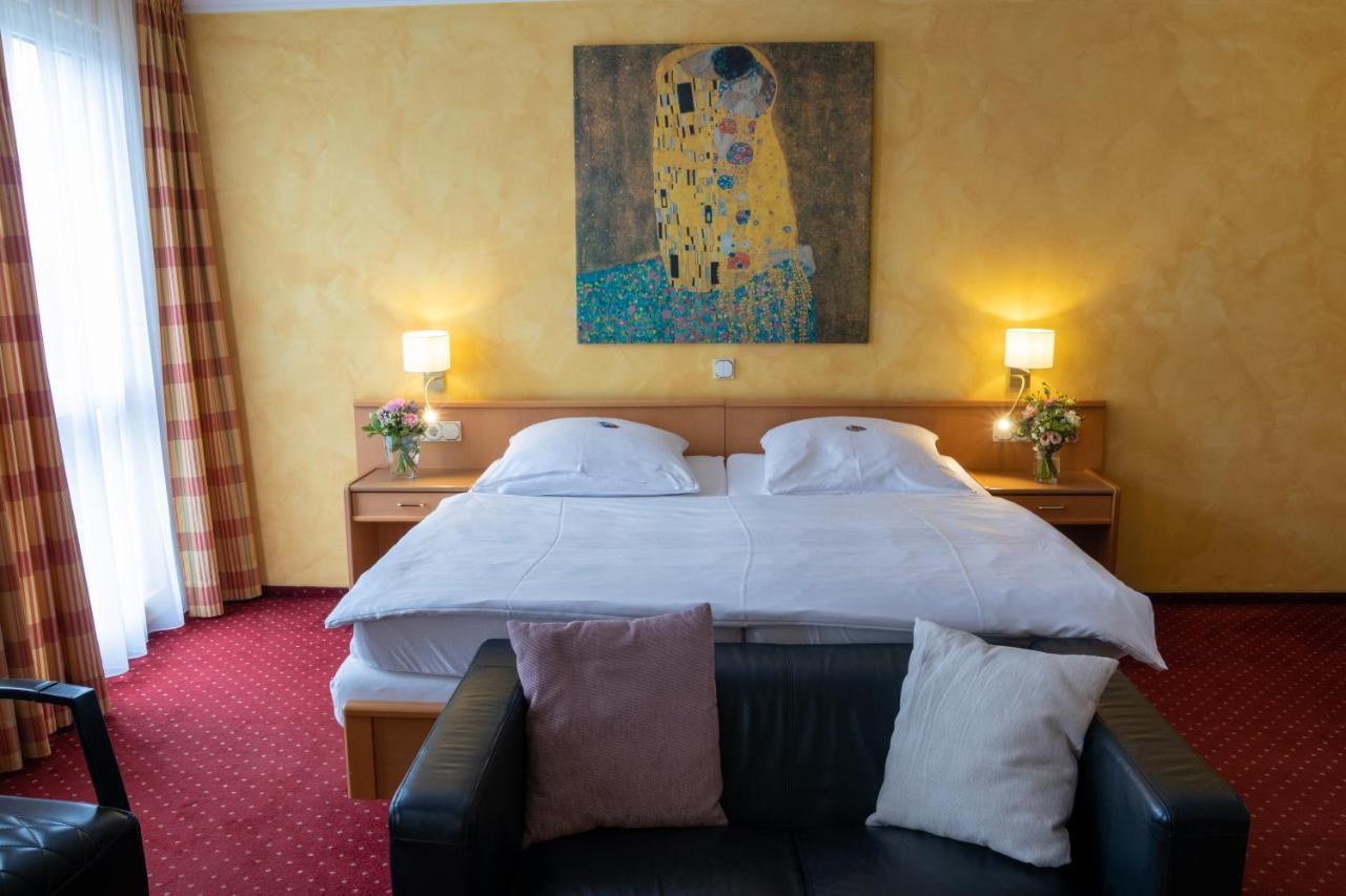Hotel Landhaus Knappmann Эссен Экстерьер фото