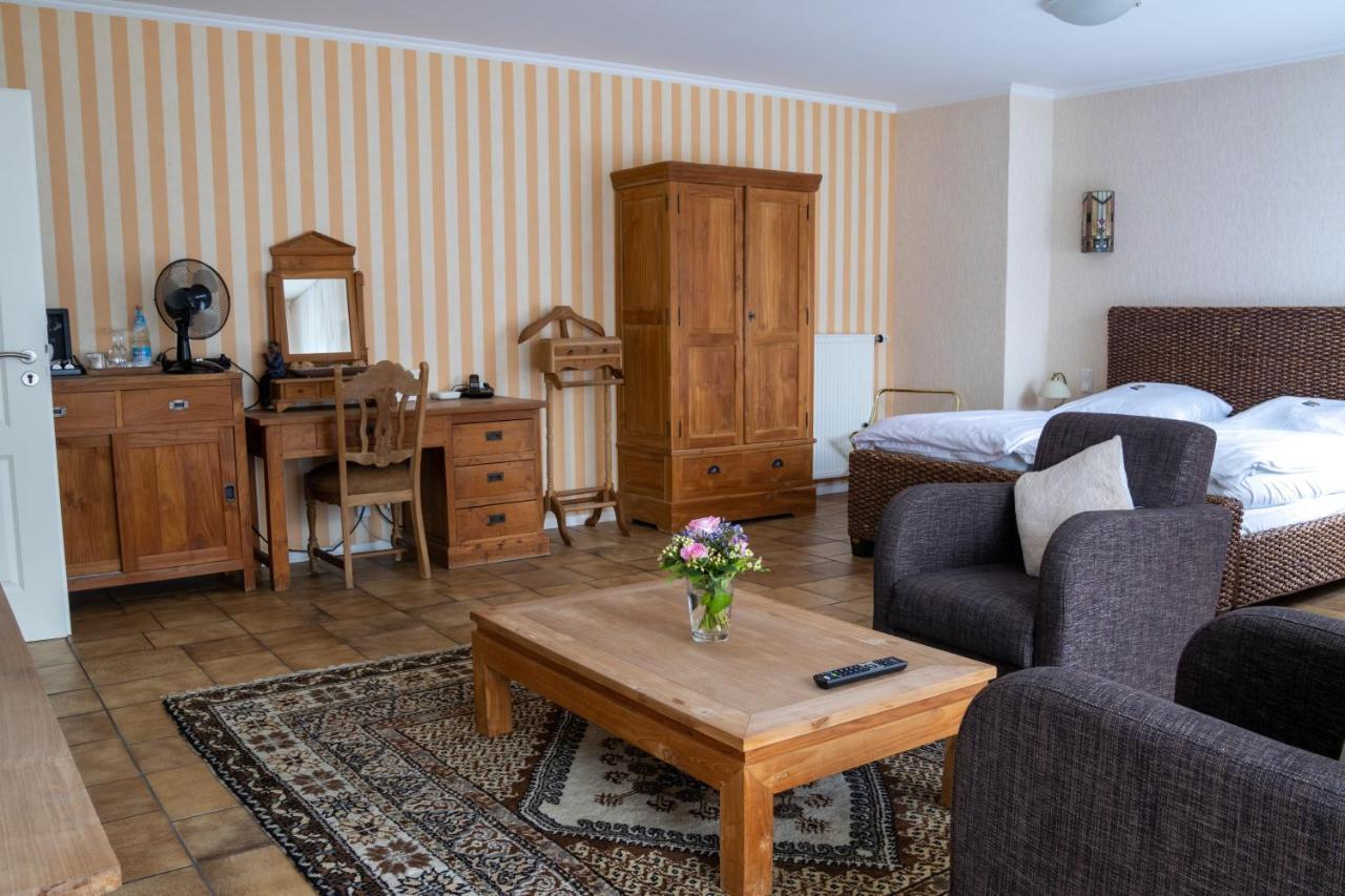 Hotel Landhaus Knappmann Эссен Экстерьер фото