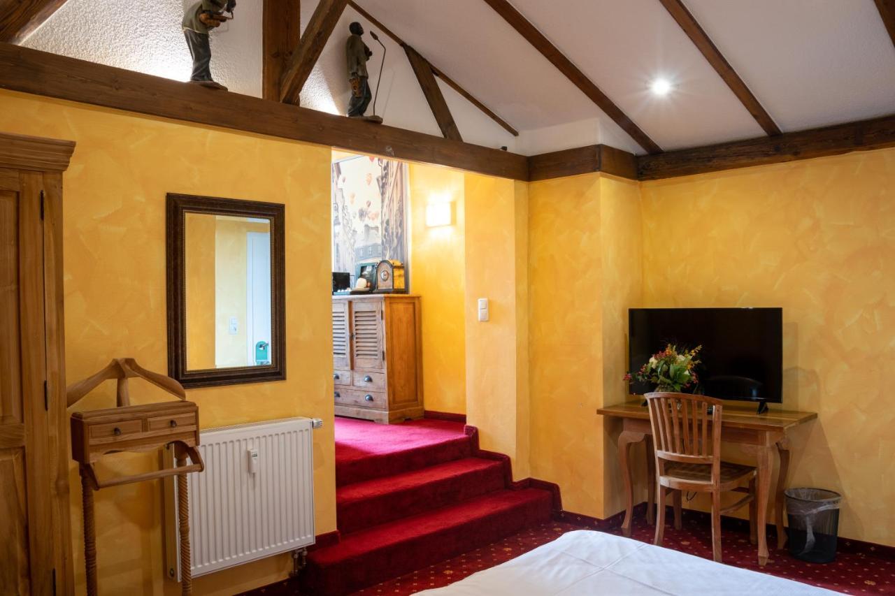 Hotel Landhaus Knappmann Эссен Экстерьер фото