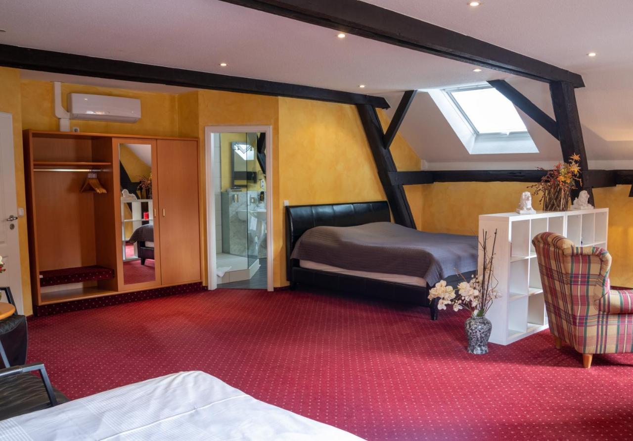Hotel Landhaus Knappmann Эссен Экстерьер фото